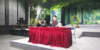甘肅省話劇院傳達(dá)學(xué)習(xí)省政協(xié)和集團(tuán)兩個(gè)會(huì)議精神