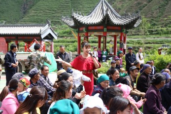 甘肅演藝集團(tuán)2019“我們的中國(guó)夢(mèng)”——文化進(jìn)萬(wàn)家活動(dòng)暨隴原“紅色文藝輕騎兵”省歌舞劇院小分隊(duì)赴舟曲縣惠民演出