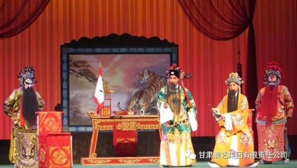 秦腔《大轅門》展保國(guó)情懷  邊肖傾情演出觀眾大呼過(guò)癮