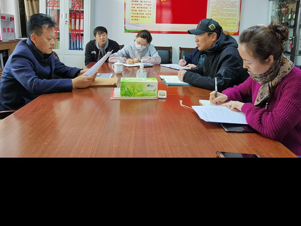 甘肅演藝集團(tuán)黨委委員、副總經(jīng)理龍富國赴甘肅演藝集團(tuán)話劇院調(diào)研指導(dǎo)工作